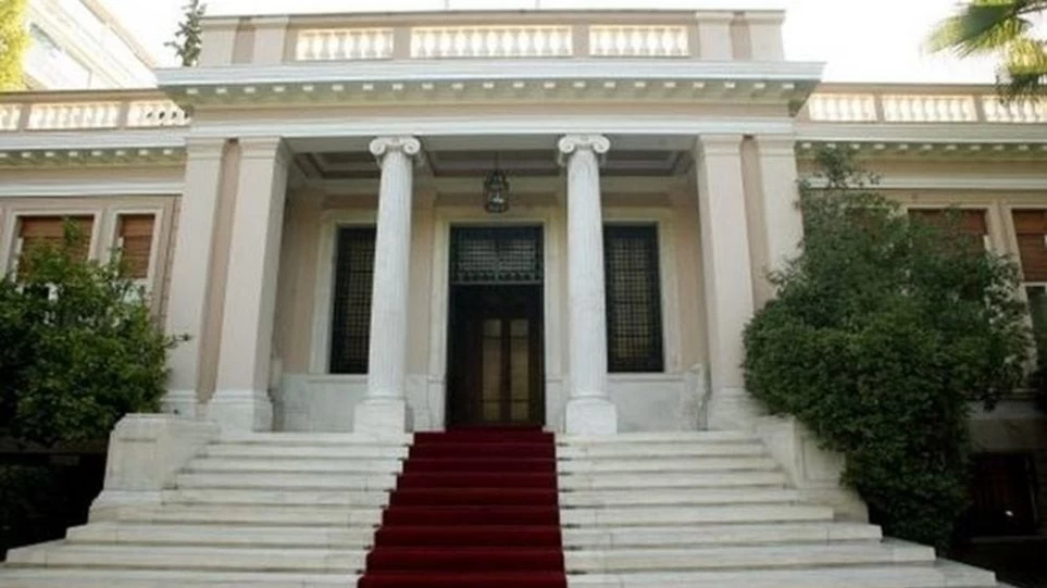 Στο Μέγαρο Μαξίμου σήμερα 15 μαθητές για τη 45η επετείο Αποκατάστασης της Δημοκρατίας